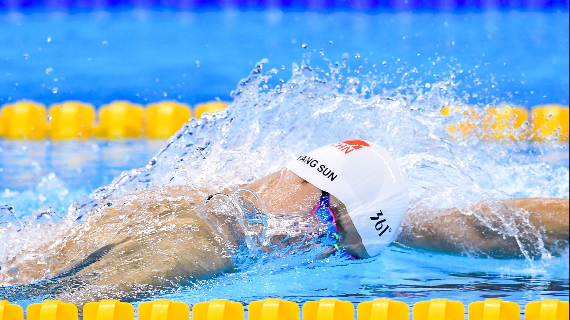 中国短道速滑队世界杯分站赛摘金 年轻小将表现亮眼